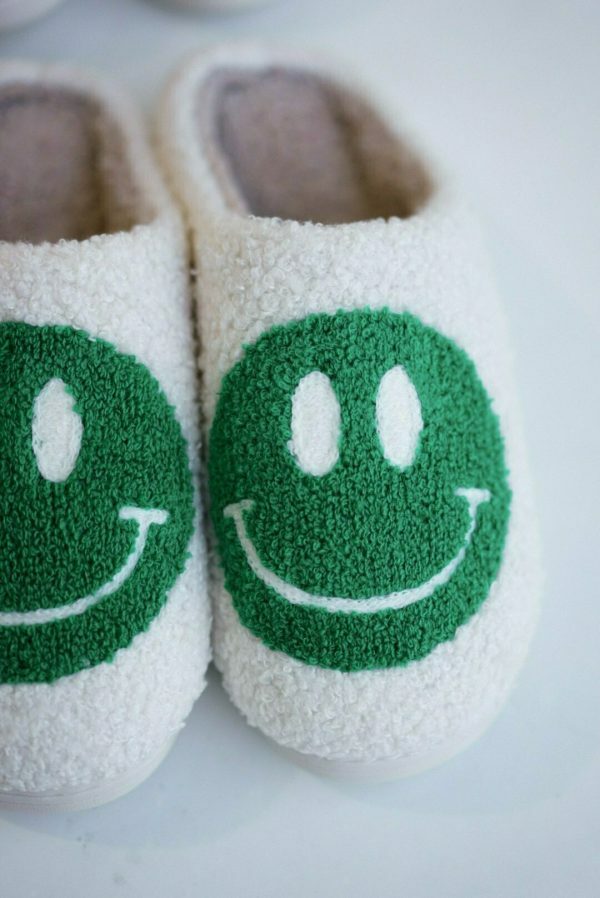 hot trending slippers & 8211 happy home slippers � kelly green (limited holiday edition) 4857