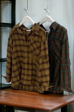 dark academia vintage plaid oversize blouse grunge japanese streetwear korean fashion gnfo5